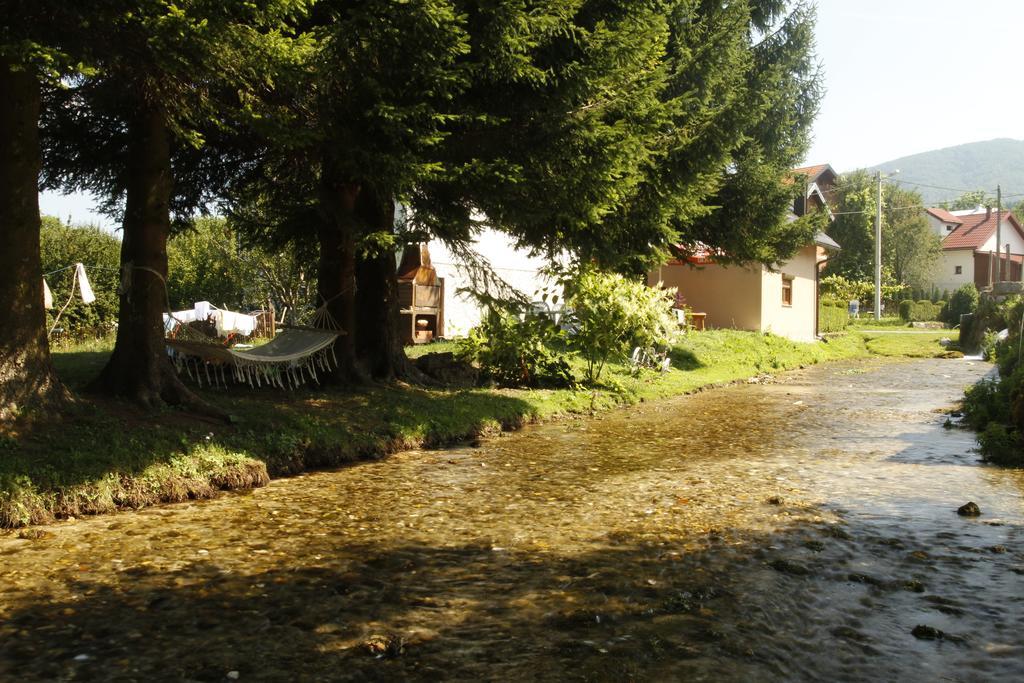 House Drakulic Hotel Korenica Exterior photo